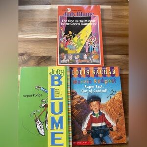 Kids Books bundle of 7 books